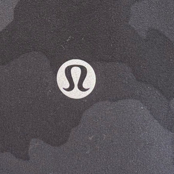 Lululemon Hooded Define Jacket Size 6 In Heritage 365 Camo Deep Coal Multi - Picture 3 of 7